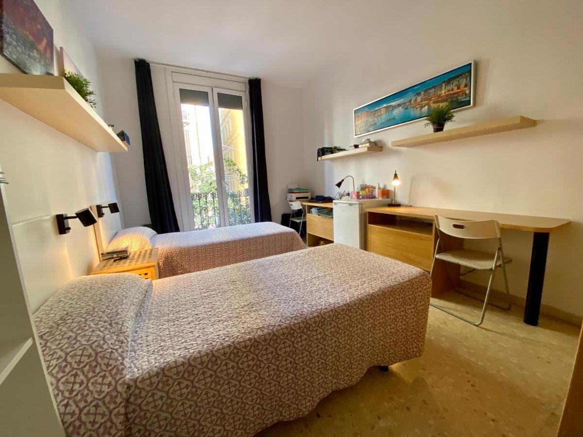 Barcelona Housing Recommend For Students Exterior foto